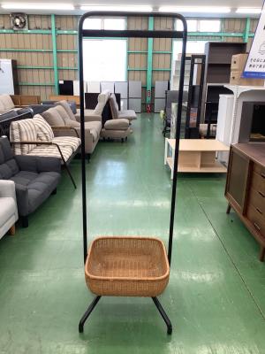 IDEE (イデー) ワラビーハンガースタンド かご付き