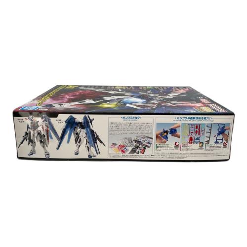 BANDAI (バンダイ) ガンプラ 1/100 一番くじ A賞 フリーダムガンダム ver2.0 ソリッドクリア MG