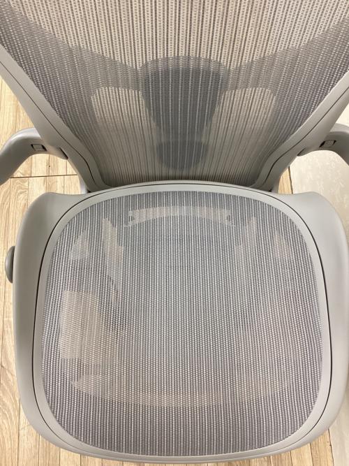 Herman Miller (ハーマンミラー) アーロンチェア ライトグレー 2024年 1人掛け AER1A13DW ALP VPR SNA DVP DC1 DVP 23101 リマスタード ミネラルベース