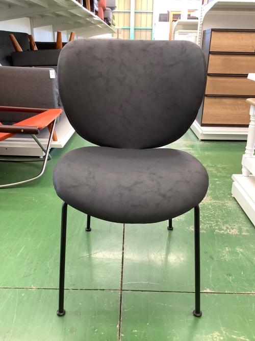 Moda en Casa (モーダエンカーサ) コブラチェア ブラック ストーム・コール