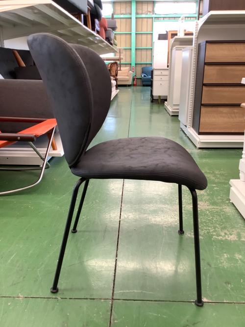 Moda en Casa (モーダエンカーサ) コブラチェア ブラック ストーム・コール