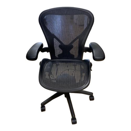 Herman Miller (ハーマンミラー) アーロンチェア B4 Mサイズ