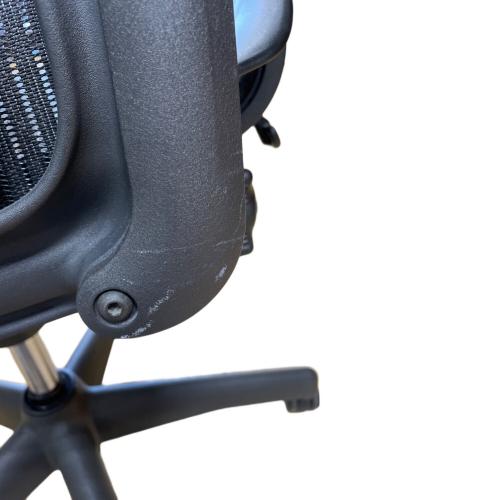 Herman Miller (ハーマンミラー) アーロンチェア B4 Mサイズ