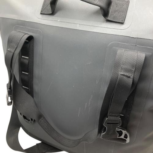 Yeti (イエティ) ソフトクーラー グレー Hopper M30