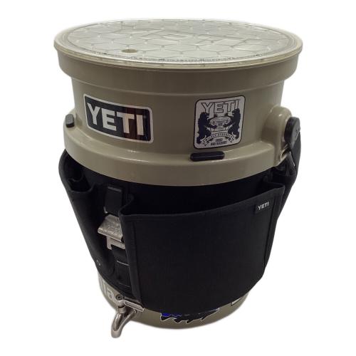 Yeti (イエティ) ロードアウトバケツ タン ステッカー付 5ガロン ジャグ化カスタム品