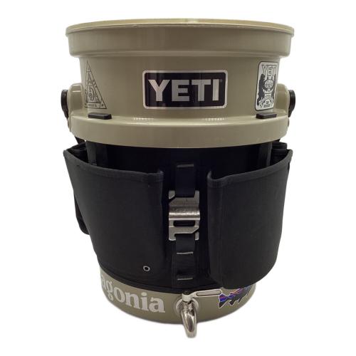 Yeti (イエティ) ロードアウトバケツ タン ステッカー付 5ガロン ジャグ化カスタム品