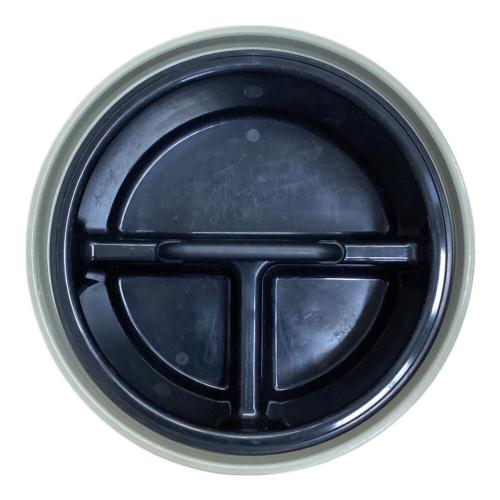 Yeti (イエティ) ロードアウトバケツ タン ステッカー付 5ガロン ジャグ化カスタム品