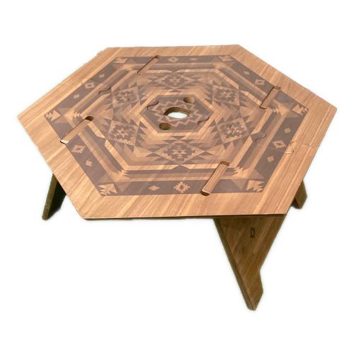 The Arth (ザァ～ッス) アウトドアテーブル ブラウン ヘキ子 クルンドル