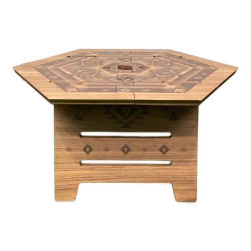 The Arth (ザァ～ッス) アウトドアテーブル ブラウン ヘキ子 クルンドル