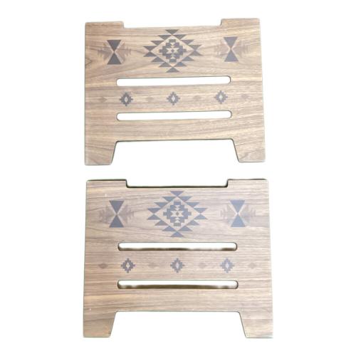 The Arth (ザァ～ッス) アウトドアテーブル ブラウン ヘキ子 クルンドル