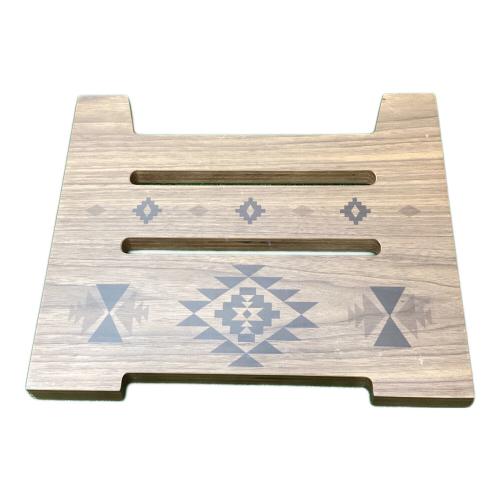 The Arth (ザァ～ッス) アウトドアテーブル ブラウン ヘキ子 クルンドル