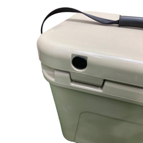 Yeti (イエティ) クーラーボックス ステッカー付 タン ローディ24