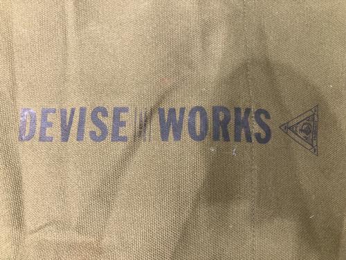 DEVISE WORKS (デバイスワークス) 焚火台用品 薪スタンドオリーブ KR STAND