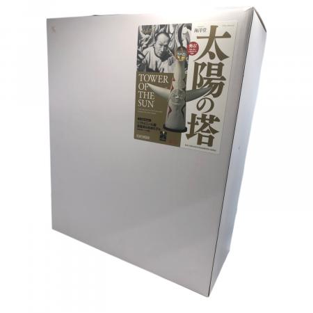 海洋堂（カイヨウドウ）1/144スケール 太陽の塔 ソフトビニール製塗装