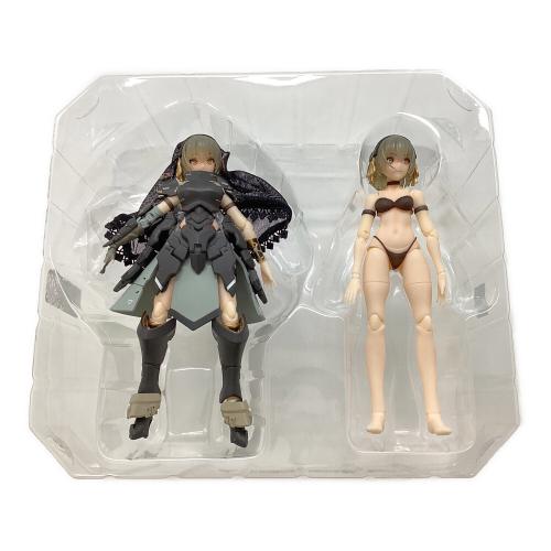 フィギュア 正面装甲少女 ビクトリア