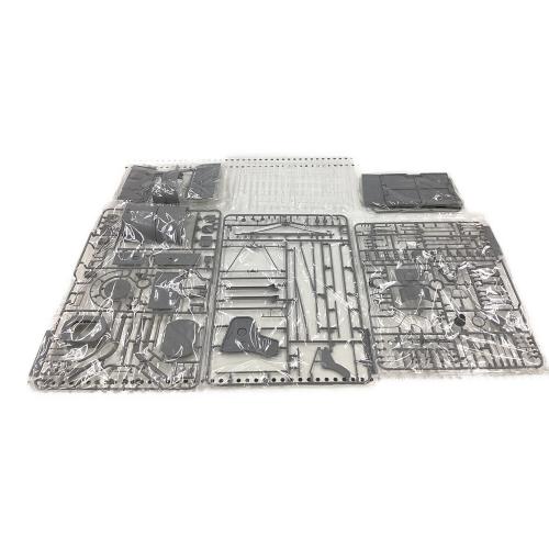 プラモデル 日本海軍 空母 赤城 艦橋 w/飛行甲板 + 九七式艦上攻撃機 1/35スケール 未塗装組立キット