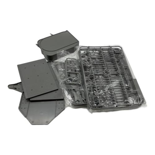 1/35 日本海軍 空母 赤城 艦橋 w/飛行甲板 + 九七式艦上攻撃機 プラモデル プラモデル 箱ダメージ有