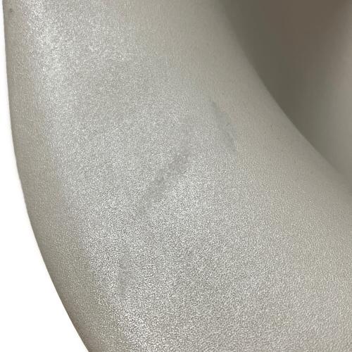 Herman Miller (ハーマンミラー) アームシェルチェア 汚れ有