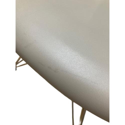 Herman Miller (ハーマンミラー) アームシェルチェア 汚れ有