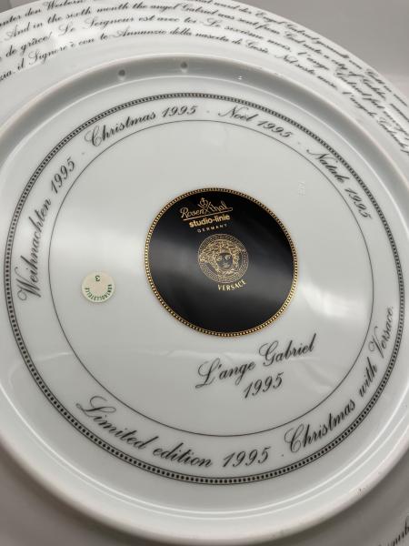 【早い者勝ち!】ヴェルサーチ ローゼンタールコラボクリスマスチャロット プレート 早い者勝ち!】ヴェルサーチ ローゼンタールコラボクリスマスチャロット