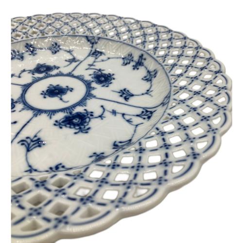 ROYAL COPENHAGEN (ロイヤル・コペンハーゲン) プレート ブルーフルーテッド・フルレース