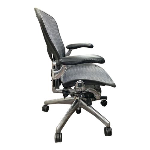 Herman Miller (ハーマンミラー) アーロンチェア AE113AFB-0021 ブラック