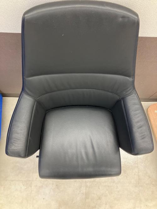 Arte's オフィスチェア ブラック