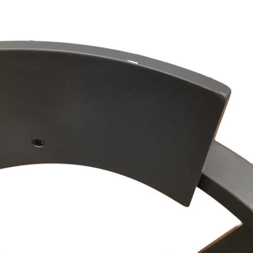 artek (アルテック) ダイニングチェアー グレー