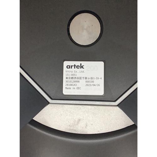 artek (アルテック) ダイニングチェアー グレー