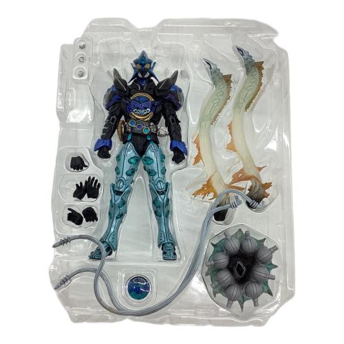 BANDAI (バンダイ) 仮面ライダーオーズ シャウタコンボ フィギュア S.I.C