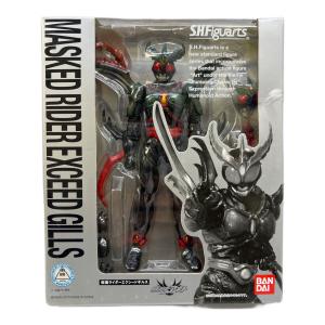 S.H.Figuarts (エス・エイチ・フィギュアーツ) 仮面ライダーエクシードギルス フィギュア