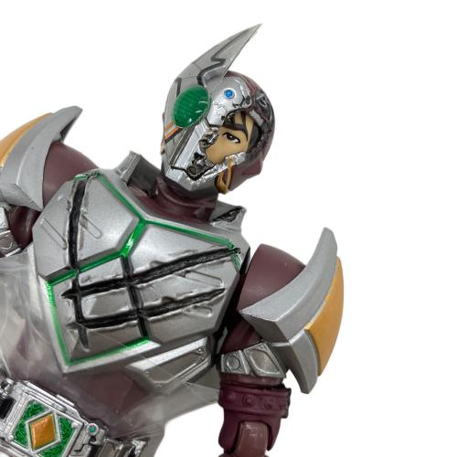S.H.Figuarts (エス・エイチ・フィギュアーツ) 仮面ライダーギャレン ブロークンヘッドVer フィギュア