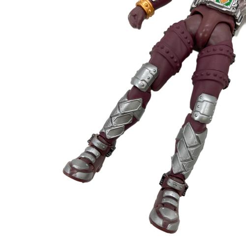 S.H.Figuarts (エス・エイチ・フィギュアーツ) 仮面ライダーギャレン ブロークンヘッドVer フィギュア