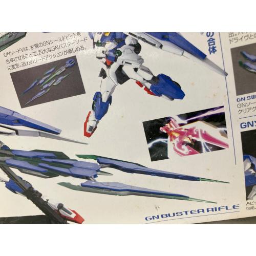 BANDAI (バンダイ) MG ダブルオークアンタ ガンプラ｜トレファクONLINE