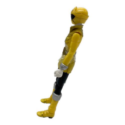 BANDAI (バンダイ) 海賊戦隊ゴーカイジャー ゴーカイイエローフィギュア フィギュア 箱痛み S.H.Figuarts