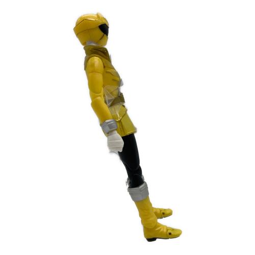 BANDAI (バンダイ) 海賊戦隊ゴーカイジャー ゴーカイイエローフィギュア フィギュア 箱痛み S.H.Figuarts