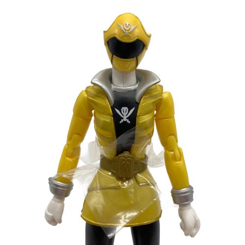 BANDAI (バンダイ) 海賊戦隊ゴーカイジャー ゴーカイイエローフィギュア フィギュア 箱痛み S.H.Figuarts
