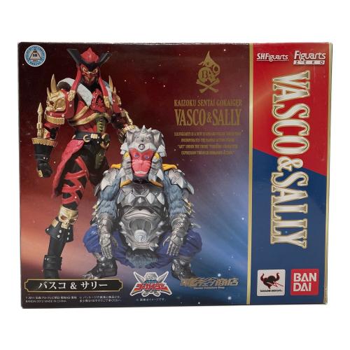 BANDAI (バンダイ) 海賊戦隊ゴーカイジャー バスコ&サリーフィギュア フィギュア 箱痛み S.H.Figuarts