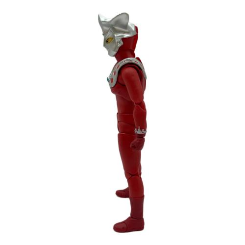 BANDAI (バンダイ) ウルトラマンレオ フィギュア S.H.Figuarts