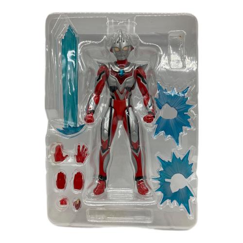 BANDAI (バンダイ) ULTRA-ACT ウルトラマンネクサス ジュネッス ウルトラマン