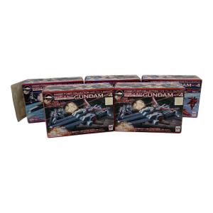 Megahouse (メガハウス) 機動戦士ガンダムACT4 プラモデル 開封済みの中身はリーンホースとアドラステア となっております。 コスモフリートコレクション