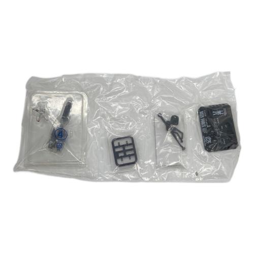 Megahouse (メガハウス) 機動戦士ガンダムACT4 プラモデル 開封済みの中身はリーンホースとアドラステア となっております。 コスモフリートコレクション