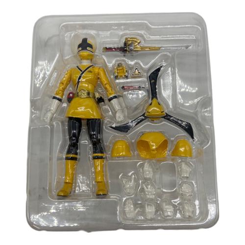 BANDAI (バンダイ) 侍戦隊シンケンジャー シンケンイエローフィギュア フィギュア S.H.Figuarts