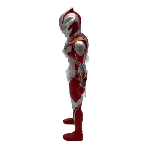 BANDAI (バンダイ) ウルトラマンメビウス フィギュア S.H.Figuarts
