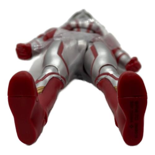 BANDAI (バンダイ) ウルトラマンメビウス フィギュア S.H.Figuarts