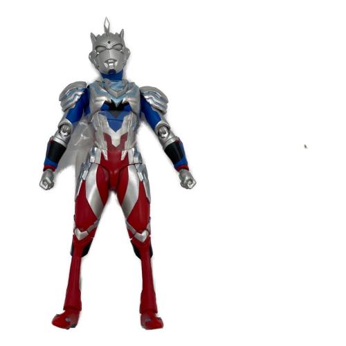 BANDAI (バンダイ) ウルトラマンゼット アルファエッジ フィギュア S.H.Figuarts