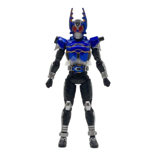 BANDAI (バンダイ) SHF / S.H.Figuarts(エス・エイチ・フィギュアーツ) 仮面ライダーガタック