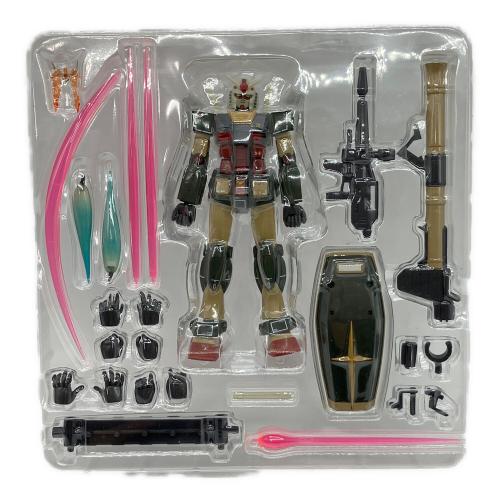 BANDAI (バンダイ) RX-72 ガンダム ver A.N.I.M.E. 劇場ポスターリアルタイプカラー フィギュア ロボット魂