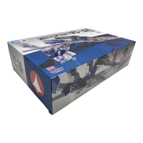 BANDAI DX超合金 VF-1A バルキリー マクシミリアン ジーナス機 プラモデル