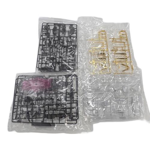 BANDAI (バンダイ) MG V2アサルトバスターガンダム Ver.Ka [チタニウムフィニッシュ] ガンプラ 5058990 開封品